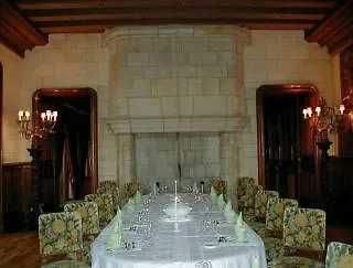 Szálloda Chateau De Busset 3*